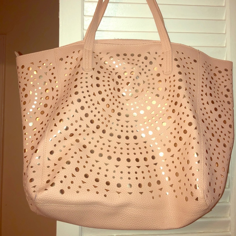 Pink tote bag